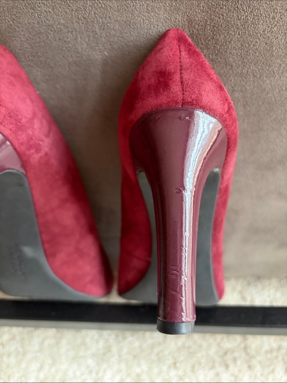 Franco Sarto Women's Burgundy Suede Pointed-Toe Pumps - Picture 4 of 7